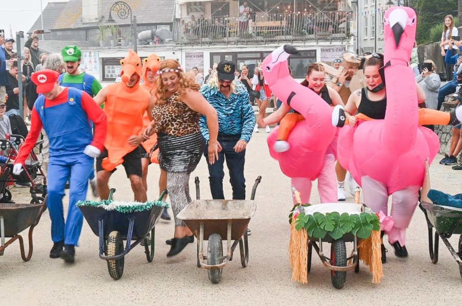 Warminster Wheelbarrow Race carousel image 1