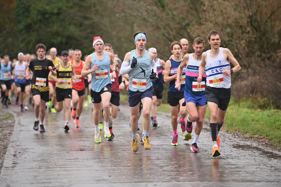 Hereford Couriers Christmas 10k Road Race 2024 carousel image 1