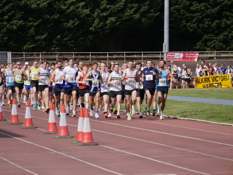 Round The Houses 10K & 2K Fun Run carousel image 3
